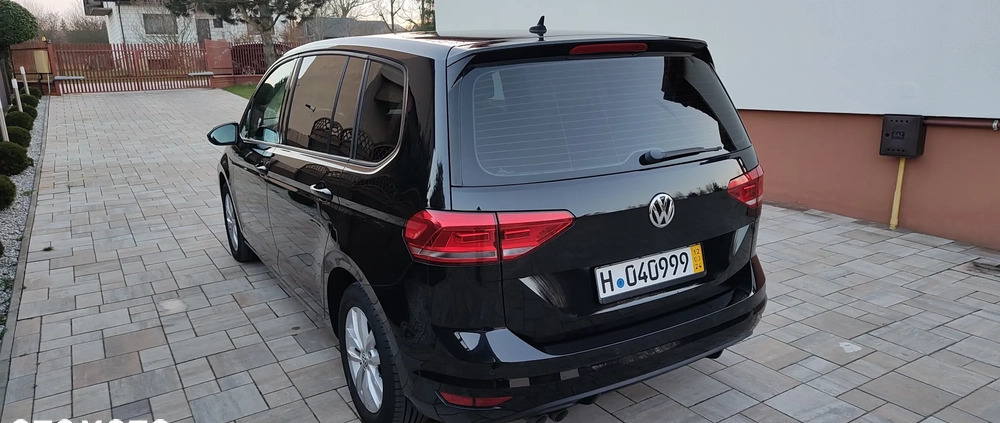 Volkswagen Touran cena 58500 przebieg: 226000, rok produkcji 2015 z Końskie małe 379